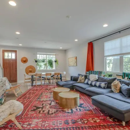 Bold Boho Beauty Three Bedroom Three And A Half Bath * Nashville