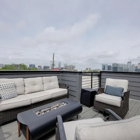 Two Townhomes- Rooftop Lounge- Hot Tub- Views *