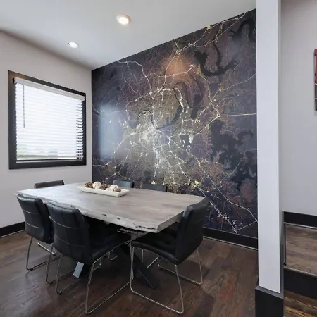Two Townhomes- Rooftop Lounge- Hot Tub- Views *