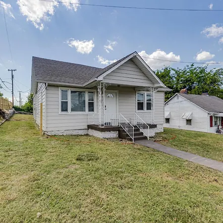 Midtown, Centennial, Vanderbilt Cozy, Cute, Private, And Very Convenient - 607 28th Ave. Unit A * Nashville