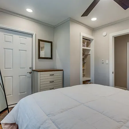 Holiday home Midtown, Centennial, Vanderbilt Cozy, Cute, Private, And Very Convenient - 607 28th Ave. Unit A
