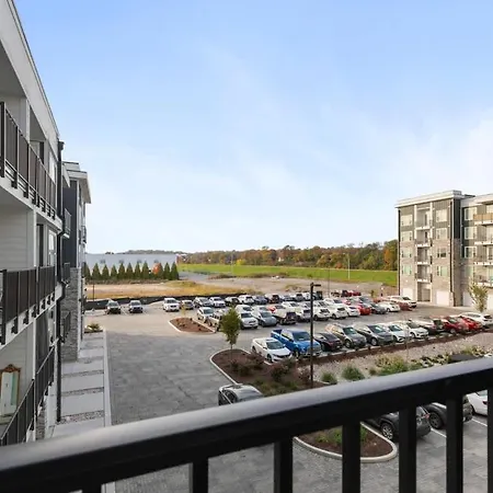 Apartment 5min To Dt Pool King Bed Full Gym Parking Nashville