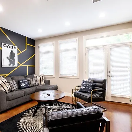 Holiday home Cashville Near Music Row Private Balcony