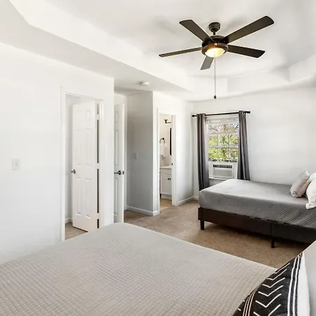 Holiday home Perfect Sleep 20 Downtown 10 Queen Beds Nashville