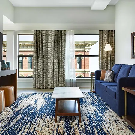 The Untitled Nashville Hotel, Tapestry Collection By Hilton Hotel 4*