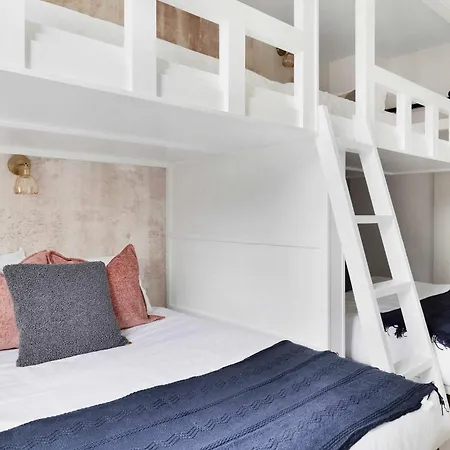 Holiday home The Azalea - Walk To Dining & Nightlife, Rooftop! Nashville