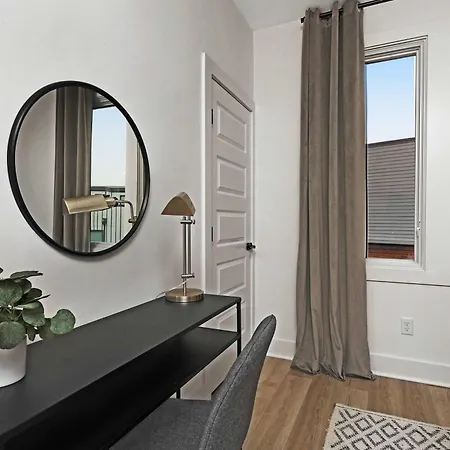 The Camellia - Rooftop Patio & Dog Friendly! Holiday home *