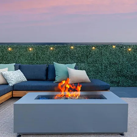 The Bluestem - Stylish Design, Rooftop With Firepit! * Nashville