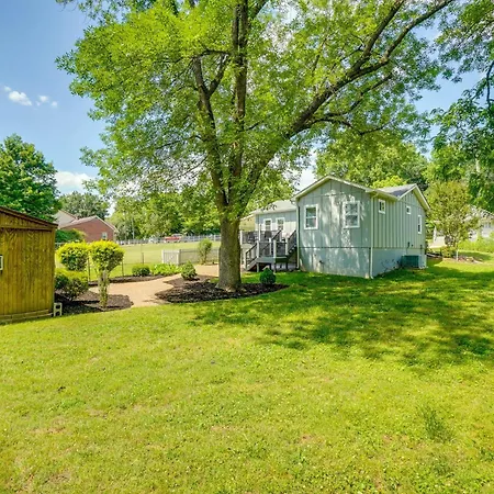 Holiday home Quiet Old Hickory W/ Deck