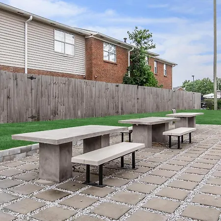 Apartment Brentwood U11 I Cozy & Comfy I 2bd I Free Parking