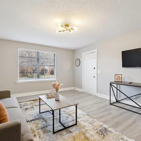 Brentwood C3 I Cozy & Comfy I 2bd I Free Parking Nashville