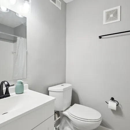 Brentwood C3 I Cozy & Comfy I 2bd I Free Parking Apartment Nashville