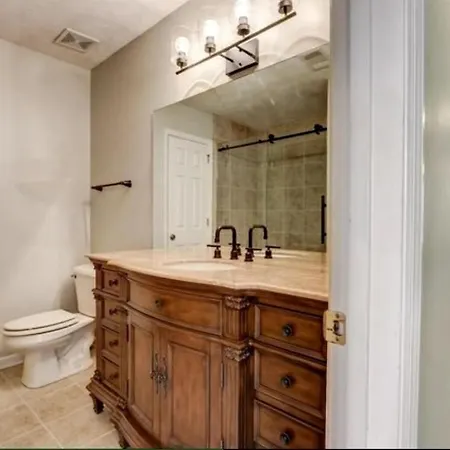 4 Bedroom Corporate