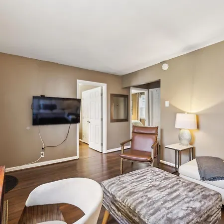 Holiday home Family Friends And Free Parking Close To Downtown Nashville