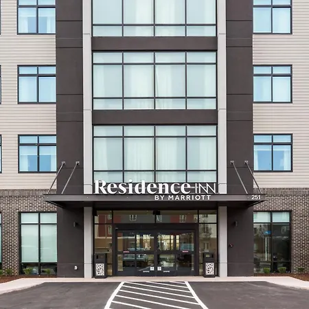 By Marriott Metro Center Hotel Nashville
