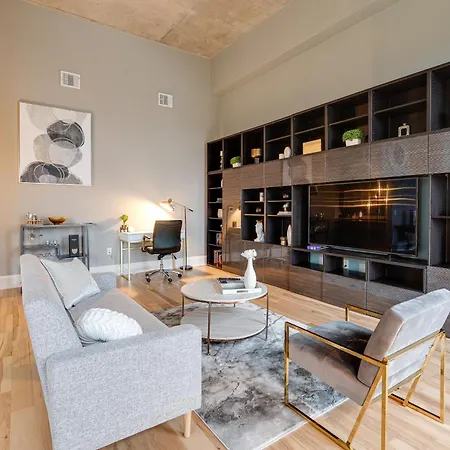 5m601- Lux Living In 6th Floor *