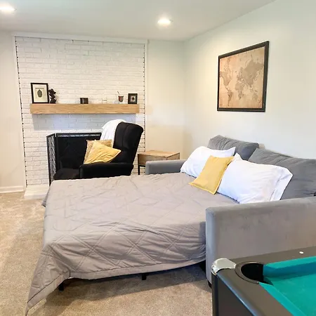 Private Haven - Minutes To Broadway, Bna Apartment