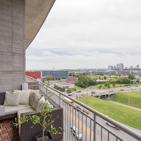 5m600- Two Bedroom Penthouse * Nashville