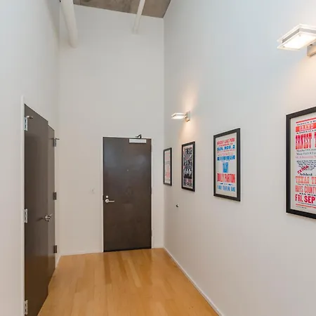 5m600- Two Bedroom Penthouse * Nashville