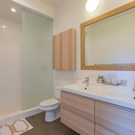 Holiday home 5m600- Two Bedroom Penthouse