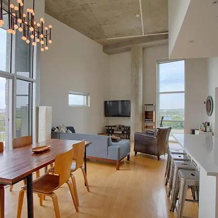 Holiday home 5m600- Two Bedroom Penthouse *