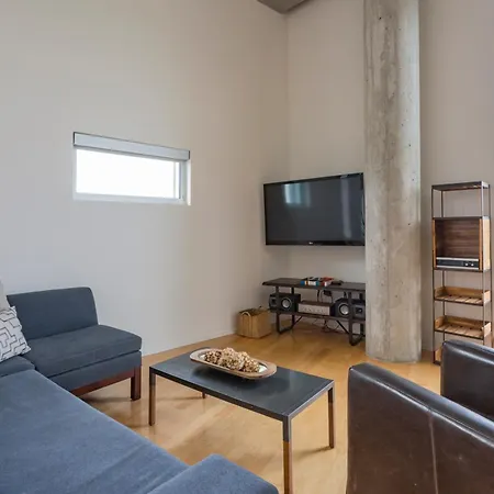 5m600- Two Bedroom Penthouse