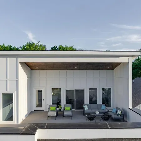 Gns Essentials - - 521 Camden Dr Unit B