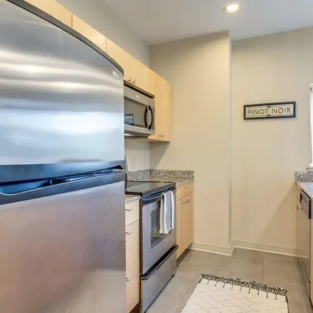 Vandy 18th St- Across From Vanderbilt - Furnished 1br *