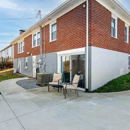Private Haven - Minutes To Broadway, Bna Apartment Nashville