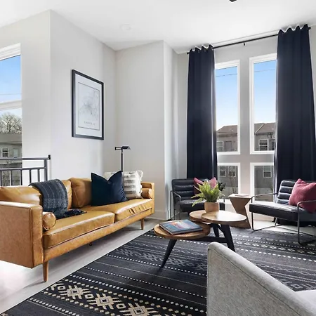 The Camellia & The Bluestem - Two Four Bedroom Homes * Nashville