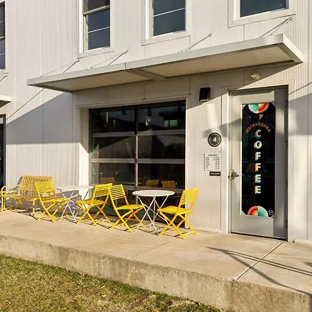 Apartment Modern Townhome 2 Miles South Of Downtown And Broadway Ave *