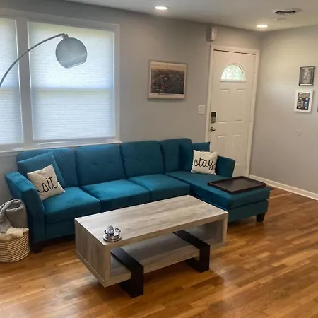 The Playhouse: 4br With Spa, Basketball & Games Nashville