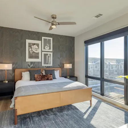 Sleeps 18 3 Modern Midtown W Gym Pool Walkable To Shops Eats * Nashville