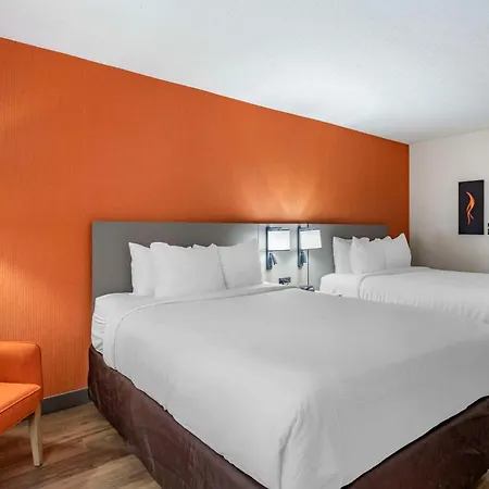 Comfort & Downtown - Stadium Nashville