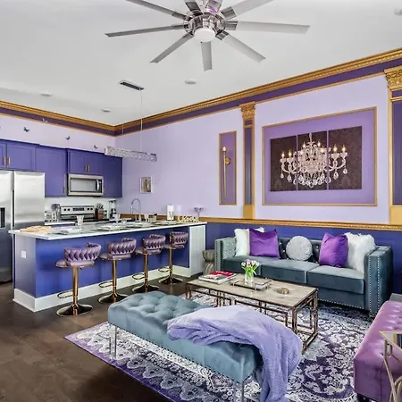 Diva Glam - Luxe - Dt 2miles - 8 Q Beds - Wow *