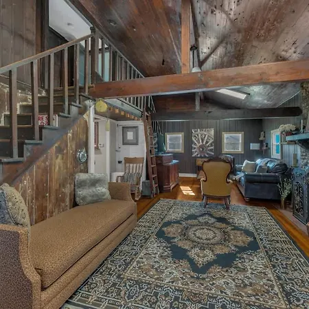 Holiday home River Rustic Retreat - 15 Mins From Dt Nashville
