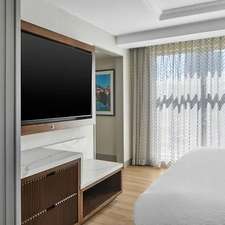 By Marriott Downtown/convention Center 3*