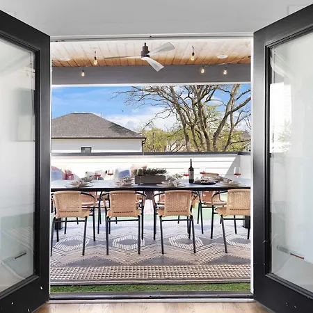 Holiday home The Willie - Newly Redesigned, Game & Rooftop *