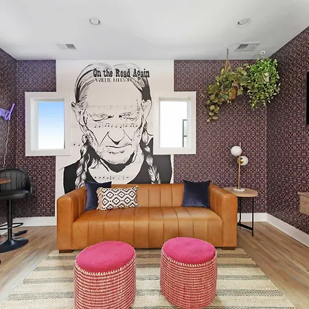 Holiday home The Willie - Newly Redesigned, Game & Rooftop