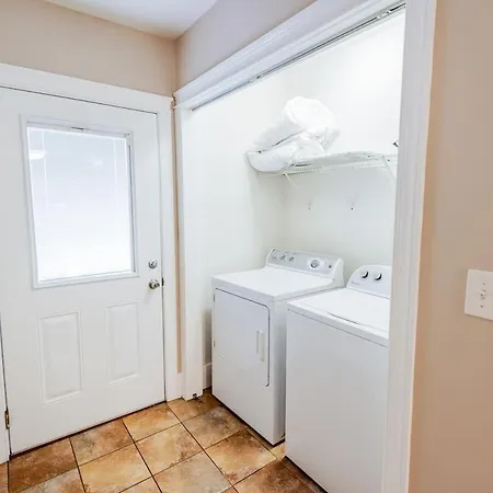 Holiday home 1009 Eastside Vibe - Big &