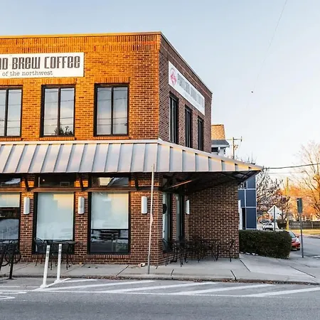 The Eastside 2br Near 5points