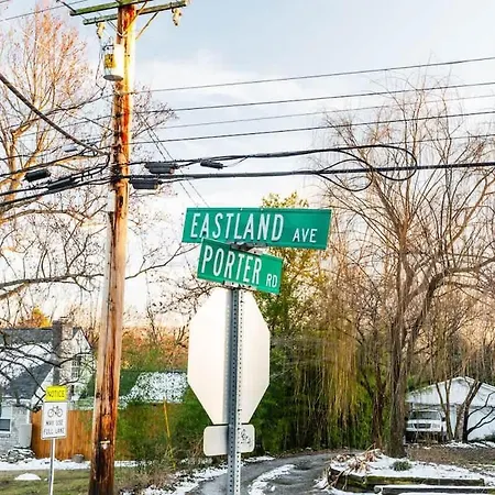 The Eastside 2br Near 5points Nashville