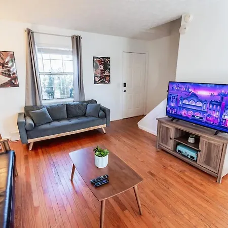 The Eastside 2br Near 5points *