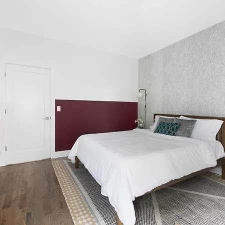 Chic Oasis 5 Mins To Broadway - 8 Beds - B-Nashy *