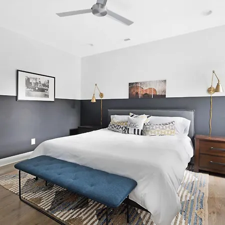 Chic Oasis 5 Mins To Broadway - 8 Beds - B-Nashy Holiday home