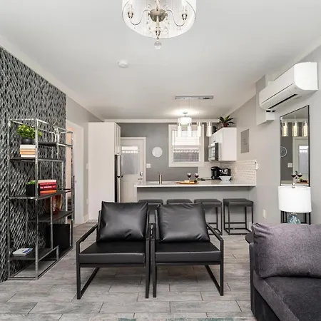 Lucent Pearl - Private Patio - Near Broadway * Nashville
