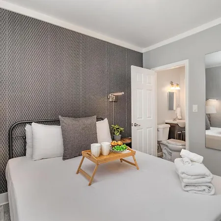 Lucent Pearl - Private Patio - Near Broadway