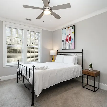 Belwood Bloom - 2 Units - Walk To Centennial Park Holiday home Nashville