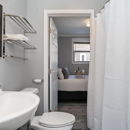 Holiday home Mystic Pearls - 2 Units - Next To Broadway