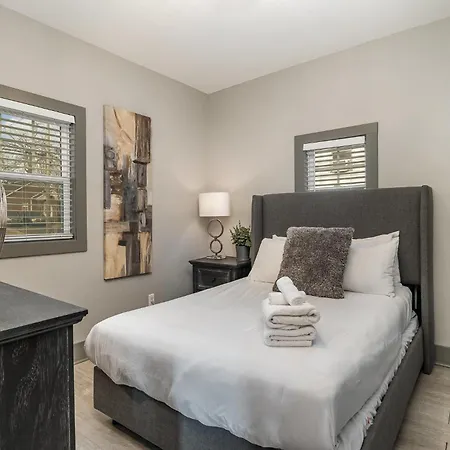 Holiday home Mystic Pearls - 2 Units - Next To Broadway